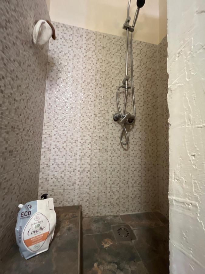 Holiday home Cosy Maison Avec Terrasse Loc Voiture 4x4-prix Reduit Pendant Travaux Dakar