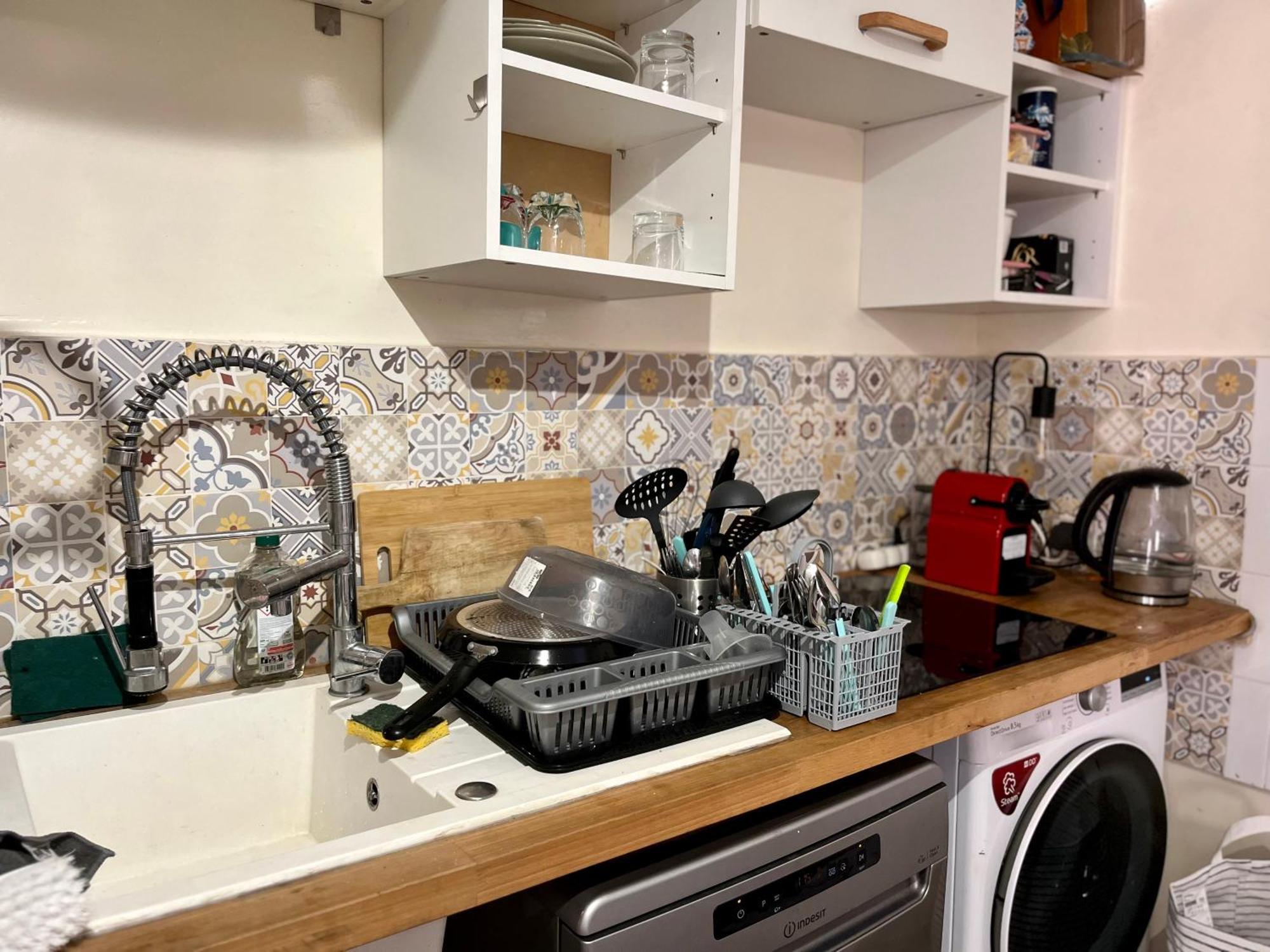Holiday home Cosy Maison Avec Terrasse Loc Voiture 4x4-prix Reduit Pendant Travaux Dakar