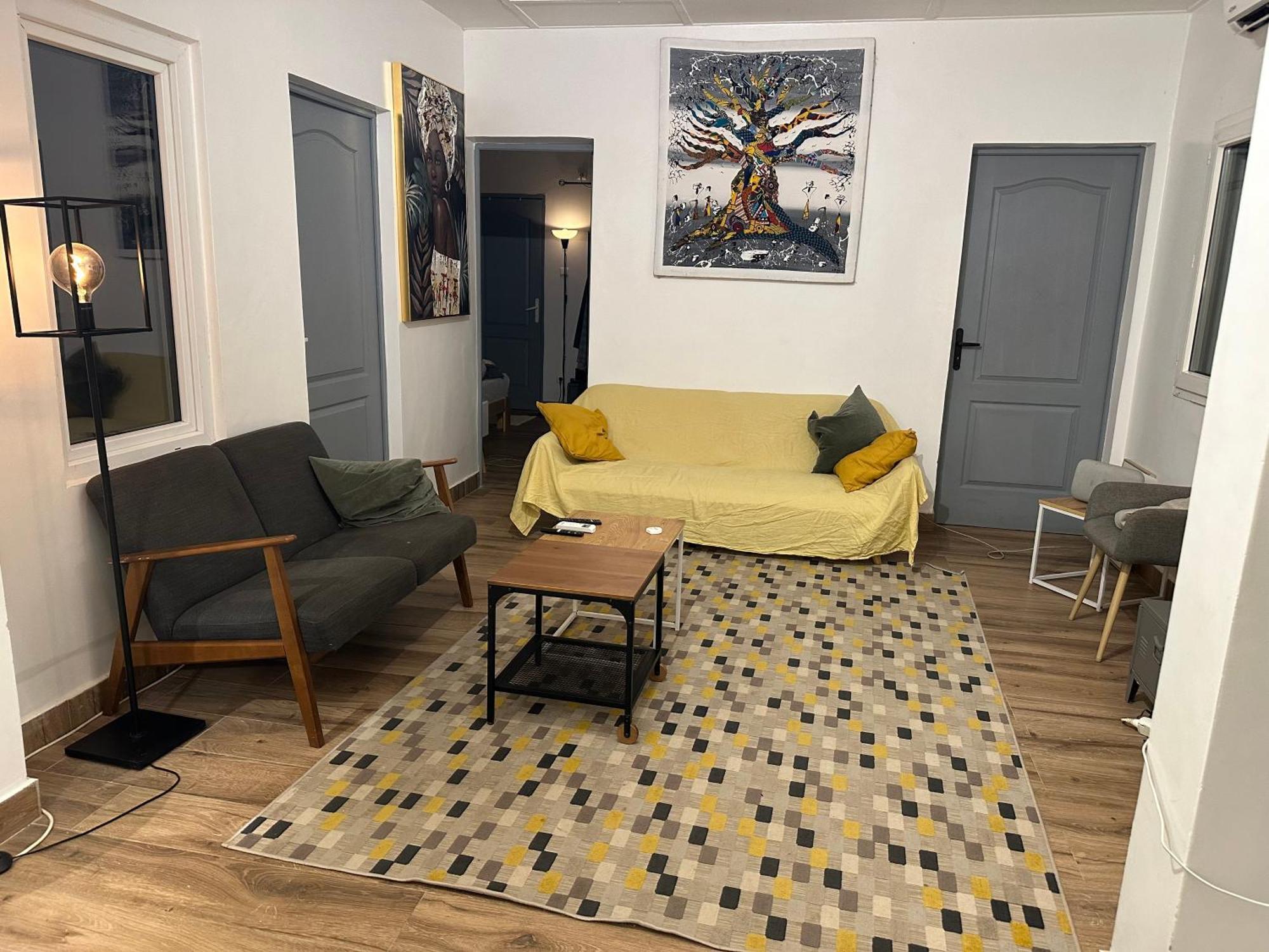 Holiday home Cosy Maison Avec Terrasse Loc Voiture 4x4-prix Reduit Pendant Travaux *